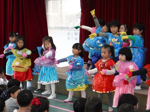 %e5%ad%a6%e8%8a%b8%e4%bc%9a%e5%b9%b4%e4%b8%ad%ef%bc%92